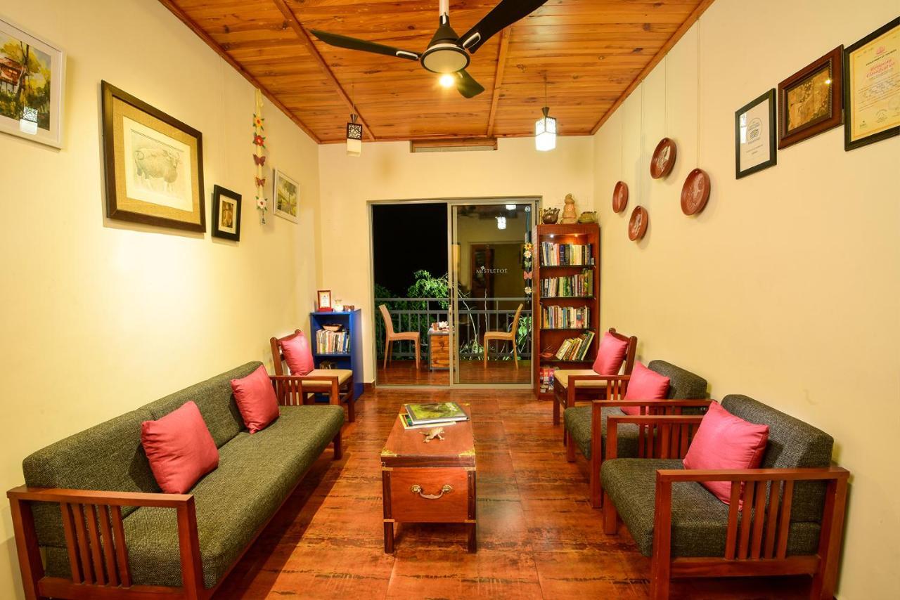 Mistletoe Homestay & Cafe Munnar Exterior foto